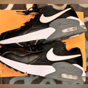 Nike Women's Air Max Excee Black Sneakers